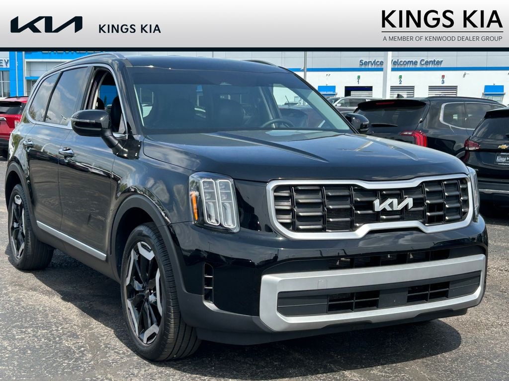 Used 2024 Kia Telluride S SUV