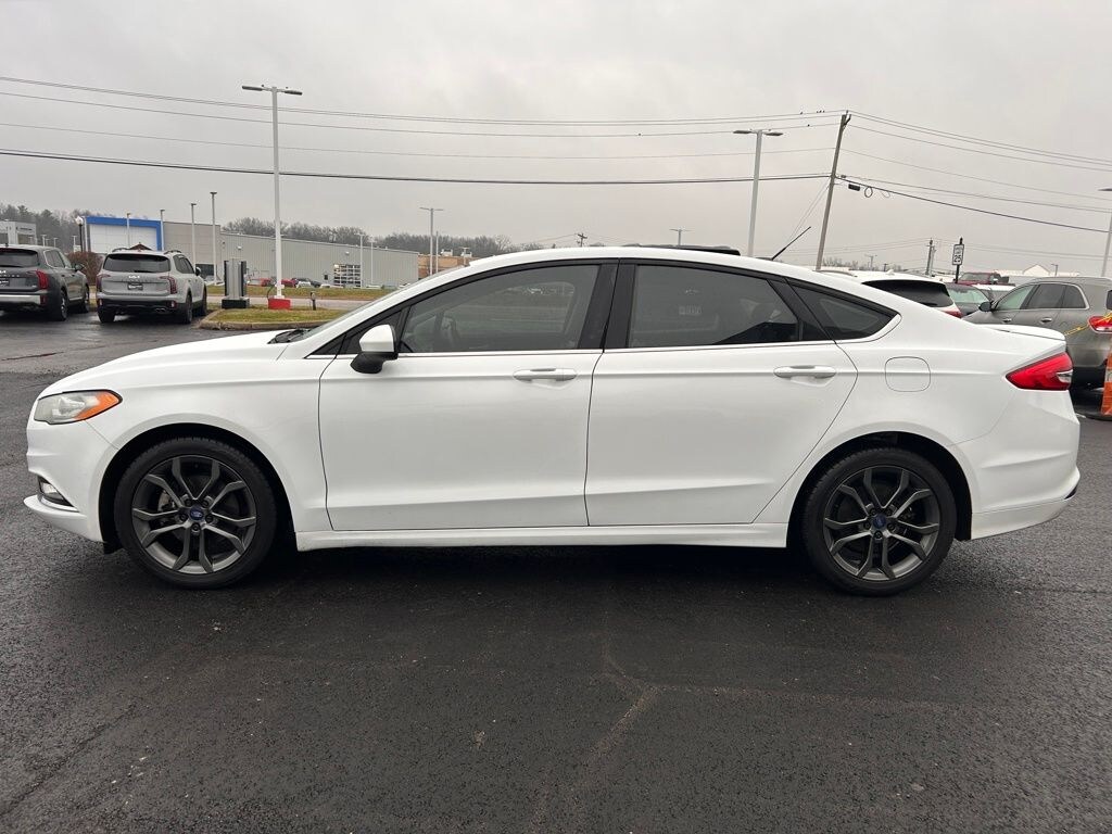 Used 2018 Ford Fusion SE Sedan