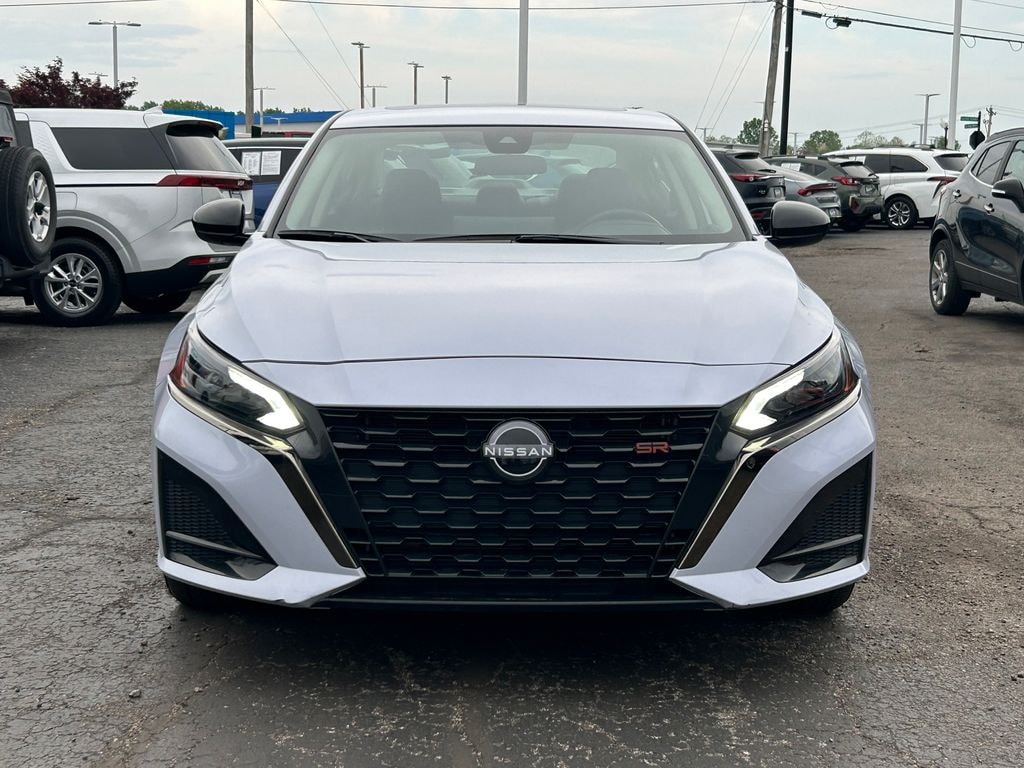 Used 2025 Nissan Altima 2.5 SR Sedan
