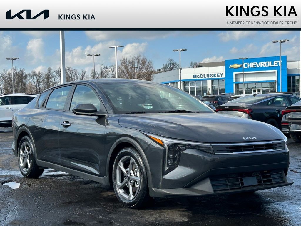Certified 2025 Kia K4 LXS Sedan