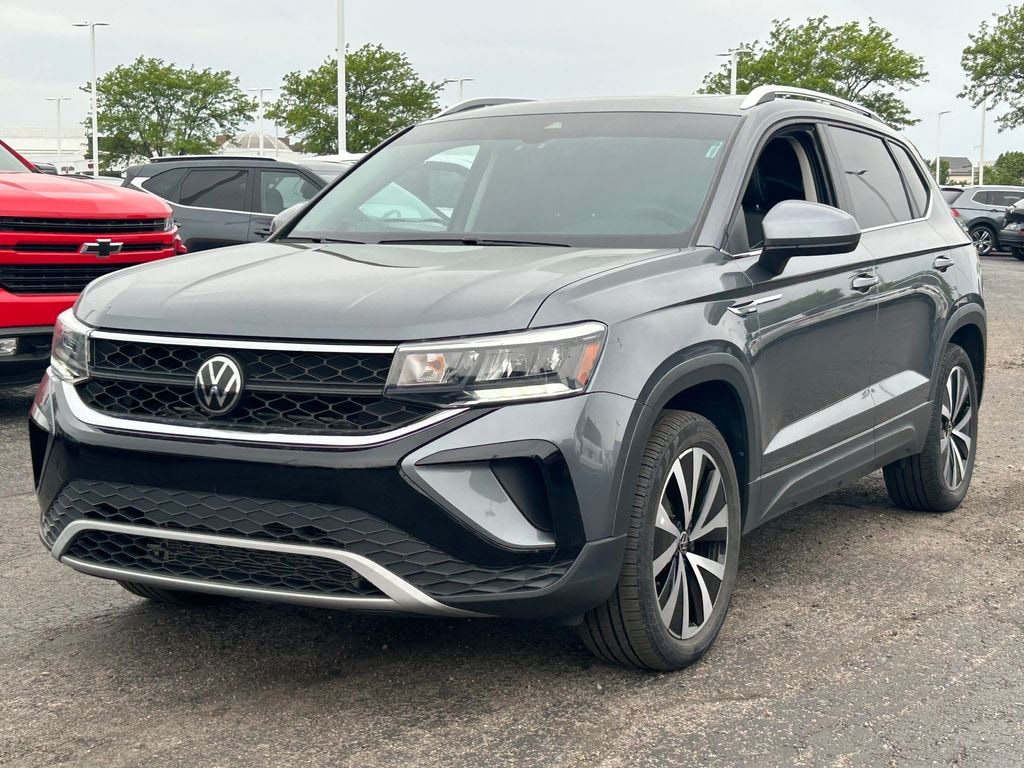Used 2023 Volkswagen Taos 1.5T SE SUV