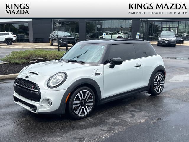 2020 MINI Hardtop Cooper S's photo