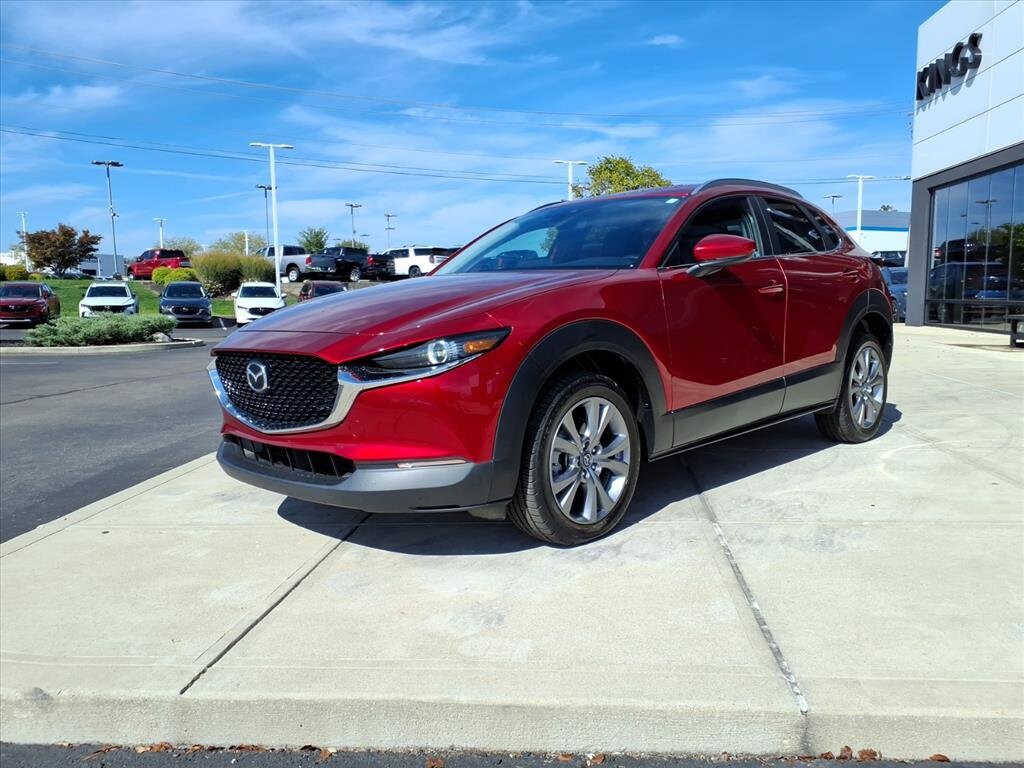 2023 Mazda CX-30 2.5 S Preferred photo 2