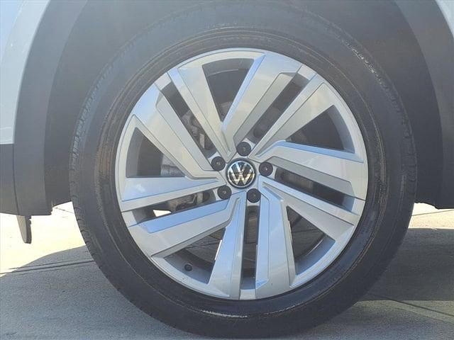 2022 Volkswagen Atlas Cross Sport SE w/Tech - Photo 21