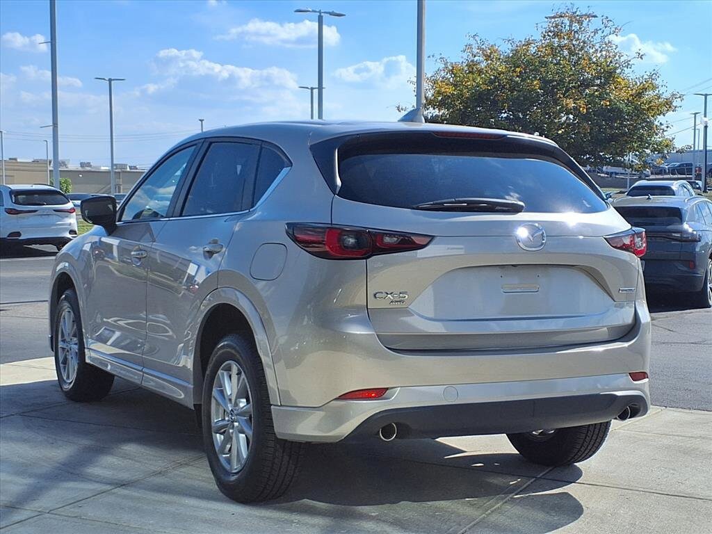 2024 Mazda CX-5 2.5 Select photo 3