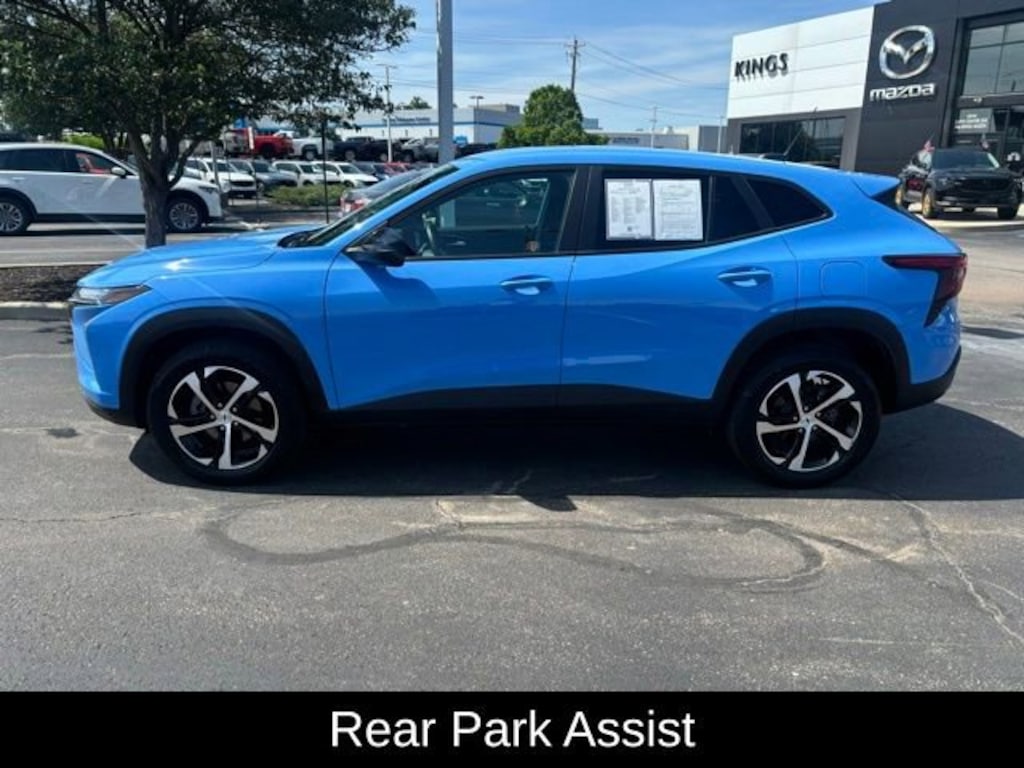 Used 2024 Chevrolet Trax 1RS SUV