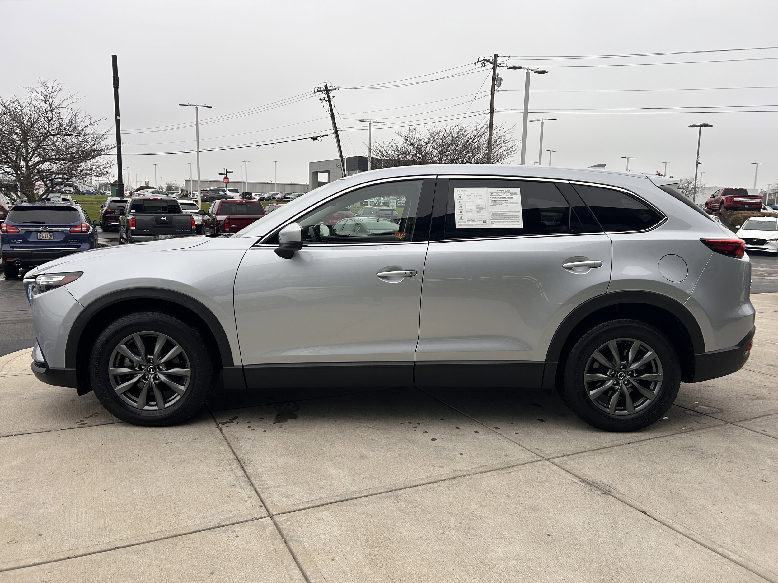 2023 Mazda CX-9 Touring photo 2
