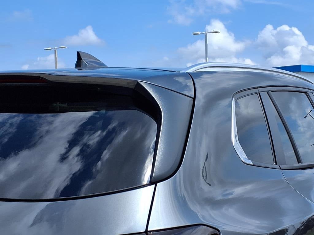 2025 Mazda CX-50 Preferred photo 4