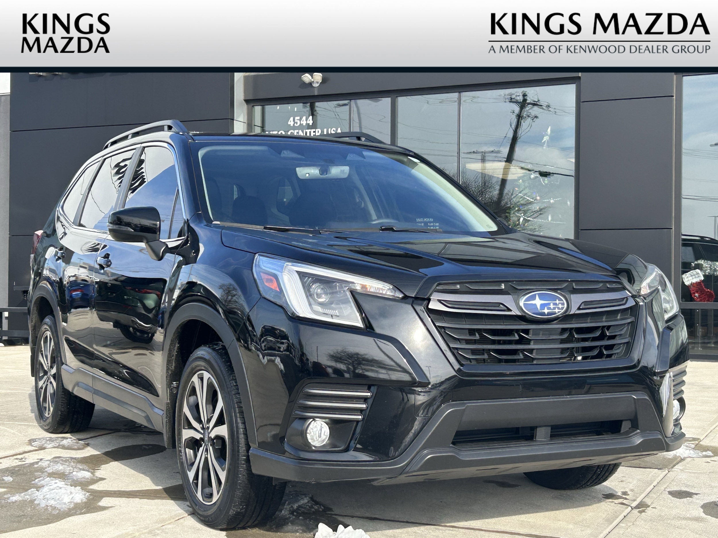 2023 Subaru Forester Limited's photo