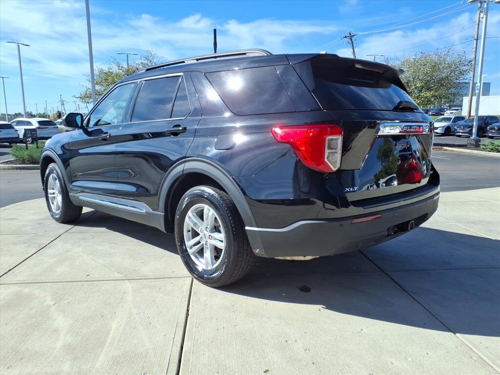 2022 Ford Explorer XLT photo 4
