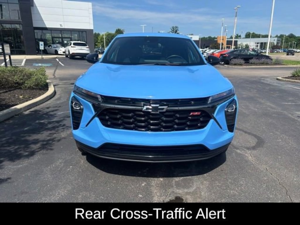 Used 2024 Chevrolet Trax 1RS SUV
