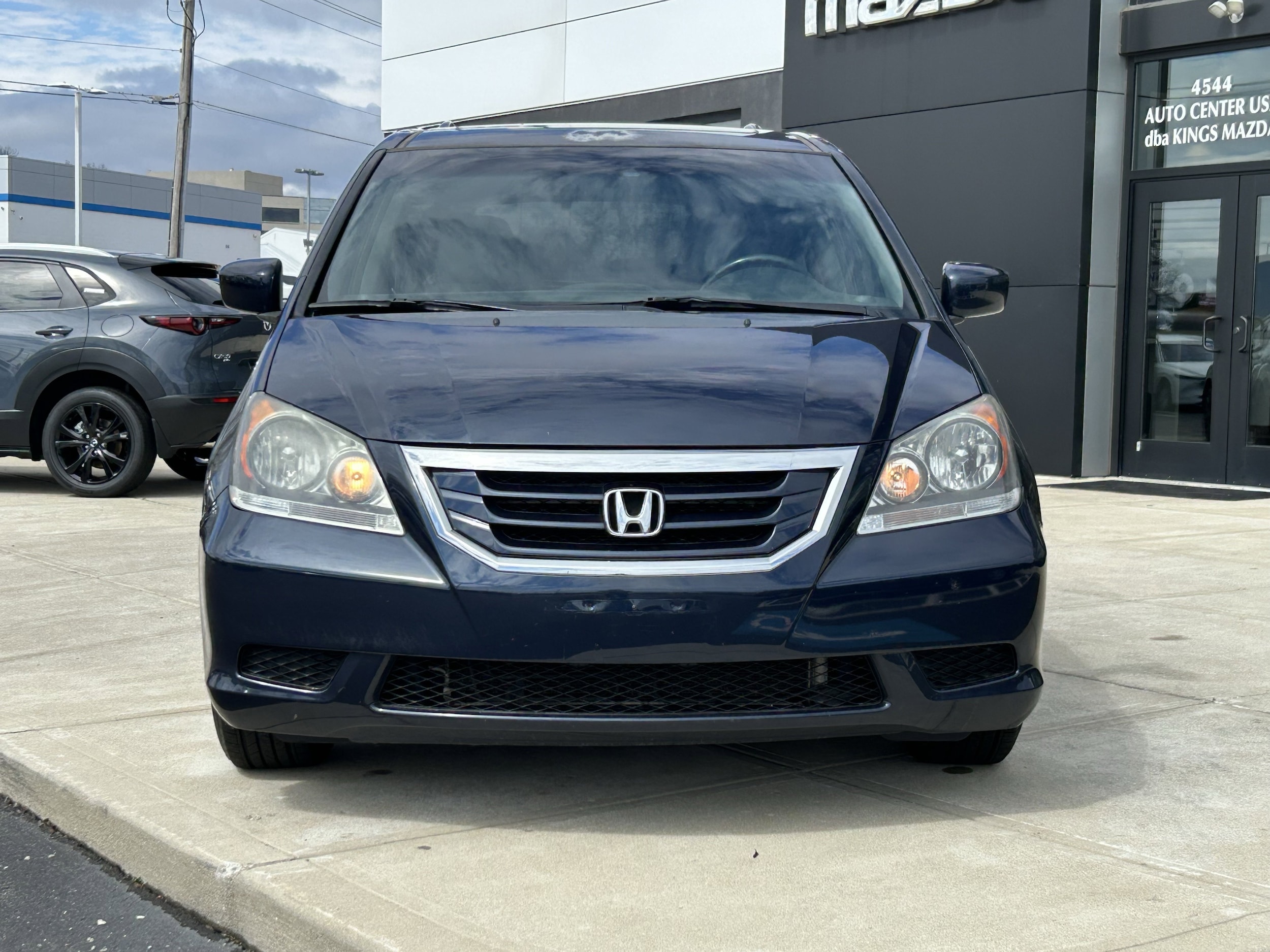 Used 2010 Honda Odyssey EX-L with VIN 5FNRL3H68AB103775 for sale in Cincinnati, OH