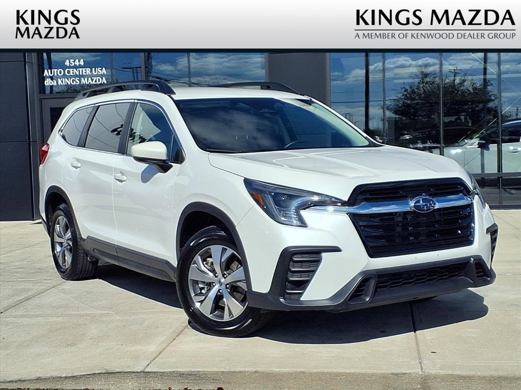 2024 Subaru Ascent Premium's photo