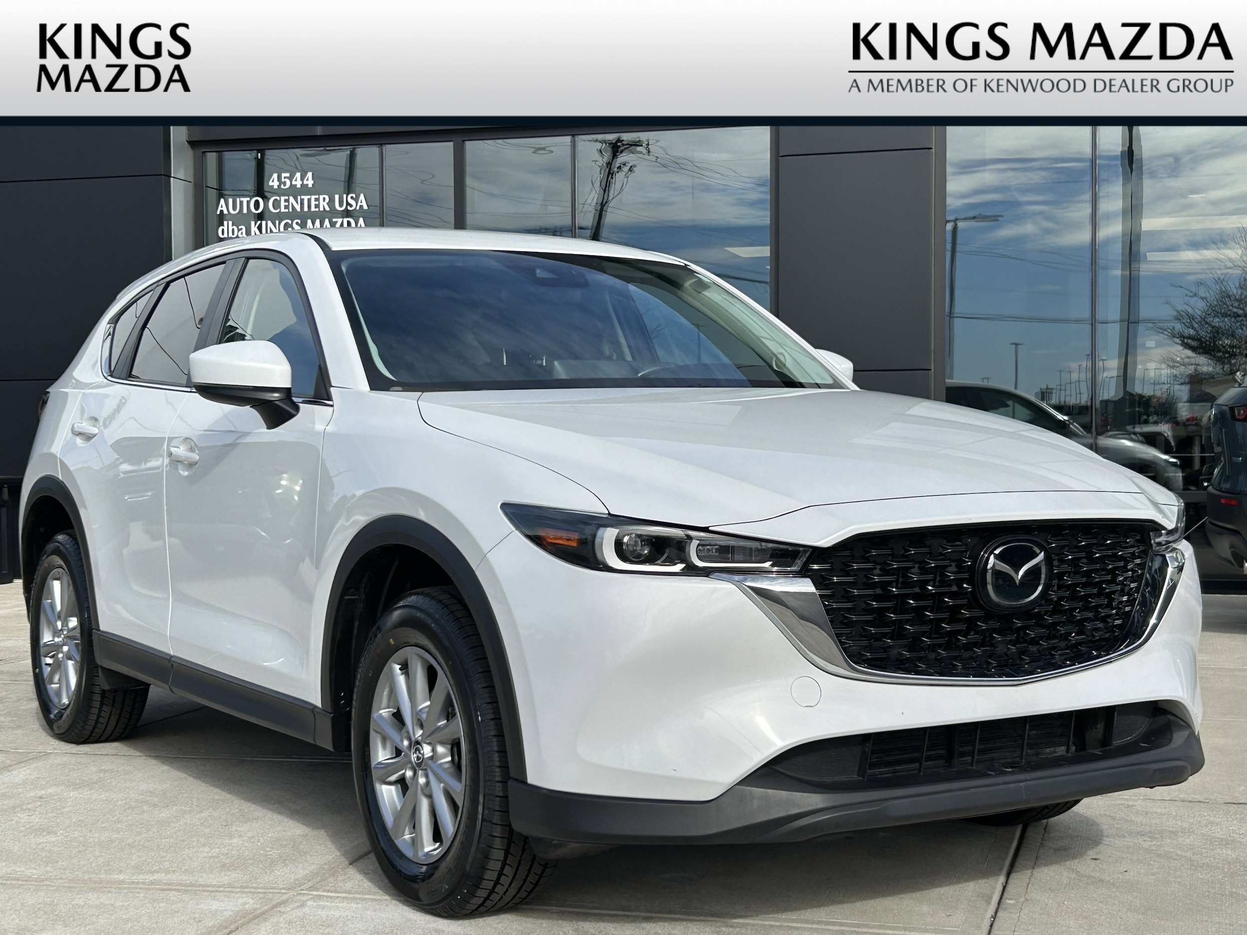 2023 Mazda CX-5 Base's photo