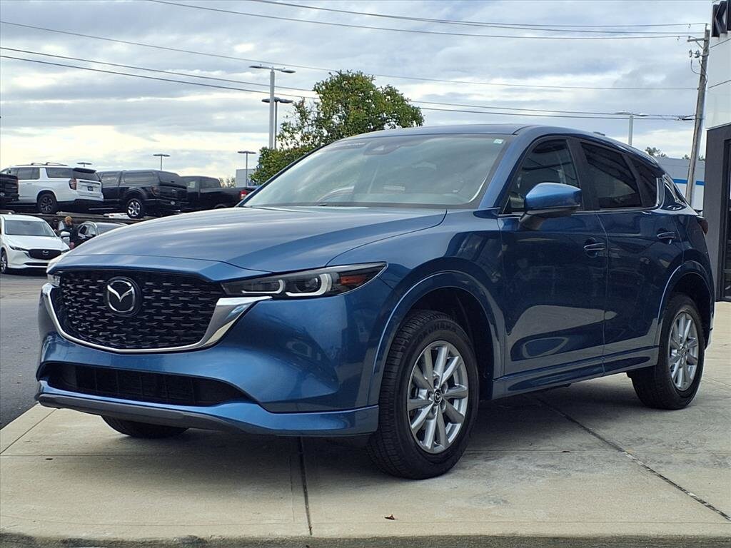 2024 Mazda CX-5 2.5 S Preferred photo 2
