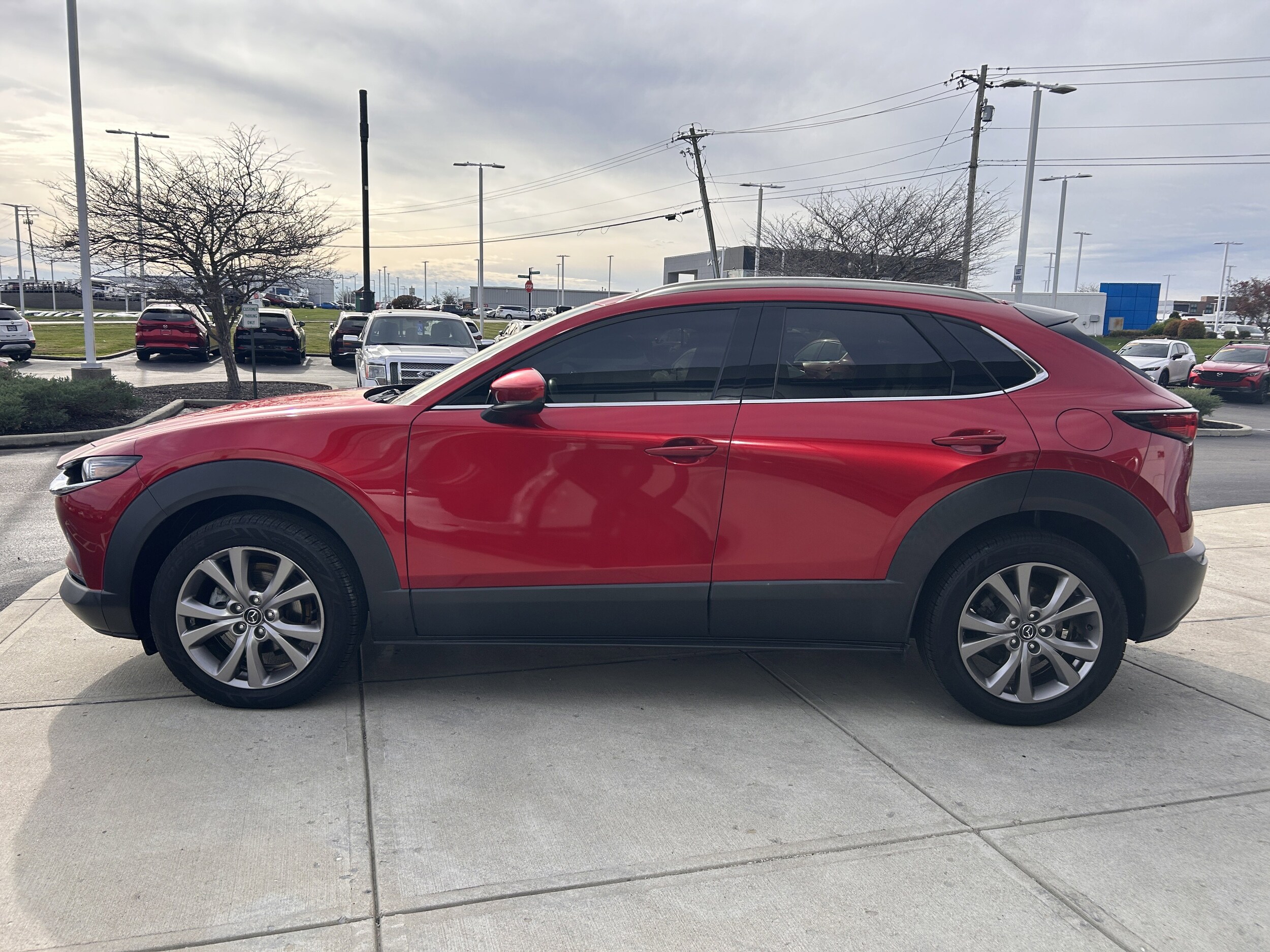2020 Mazda CX-30 Premium photo 4