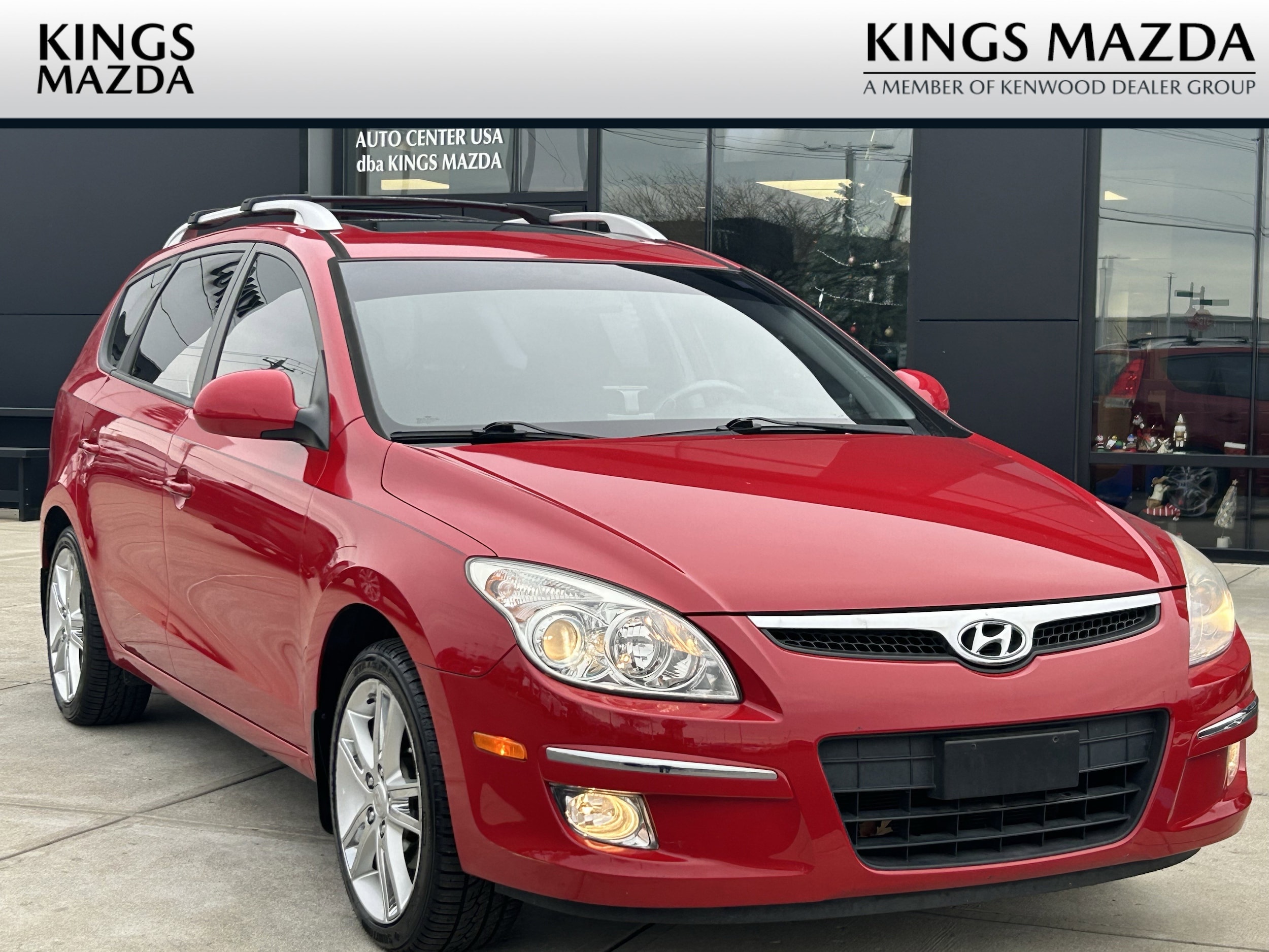 2012 Hyundai Elantra Touring SE's photo