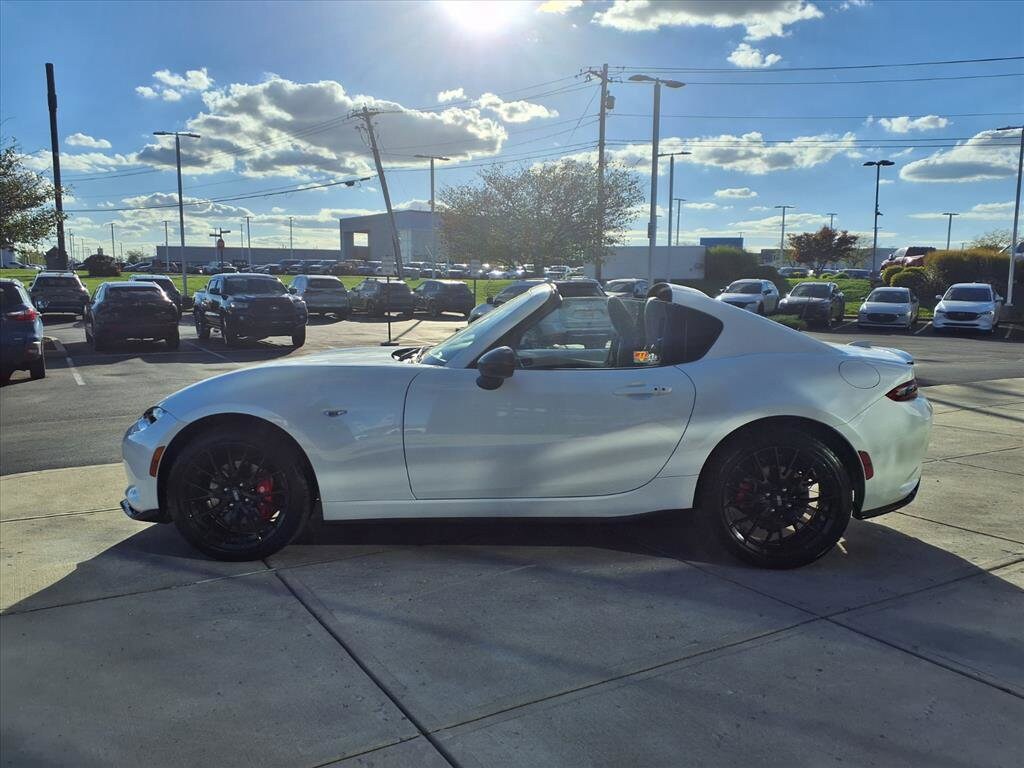 2023 Mazda MX-5 Miata Miata RF photo 3
