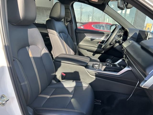 2026 Mazda CX-70 Premium Package - Photo 28