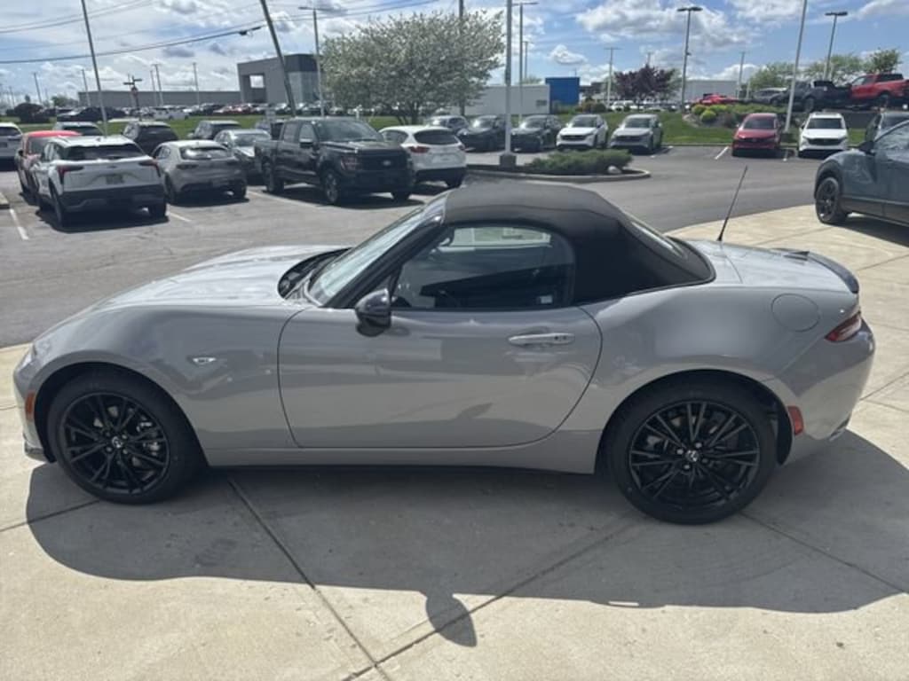 New 2026 Mazda MX-5 Miata Club Convertible