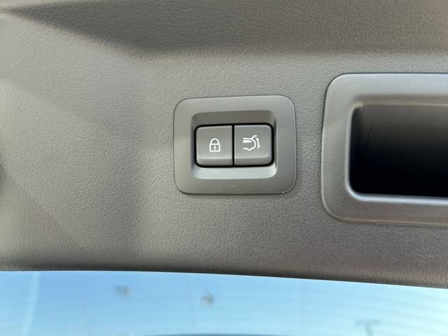 2026 Mazda CX-70 Premium Package - Photo 32