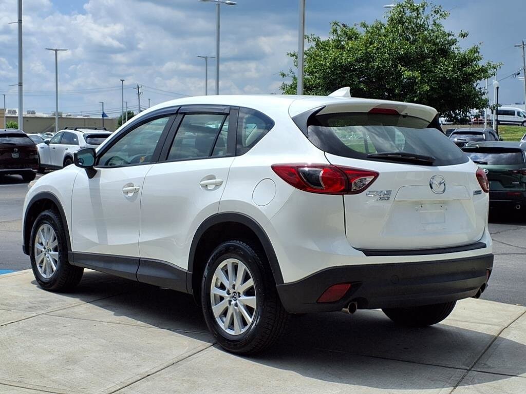 2016 Mazda CX-5 Sport photo 4