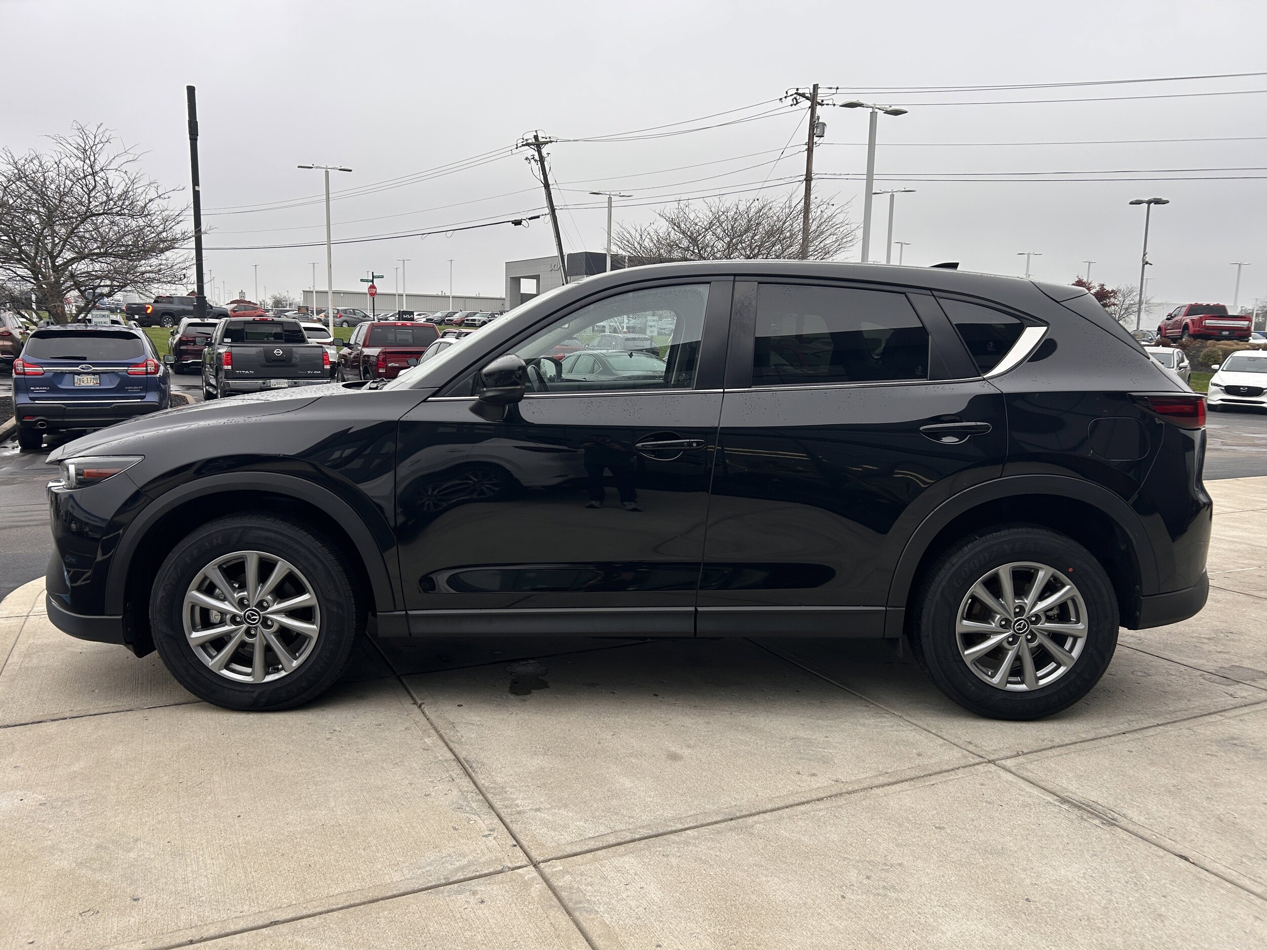 2023 Mazda CX-5 2.5 Select photo 4