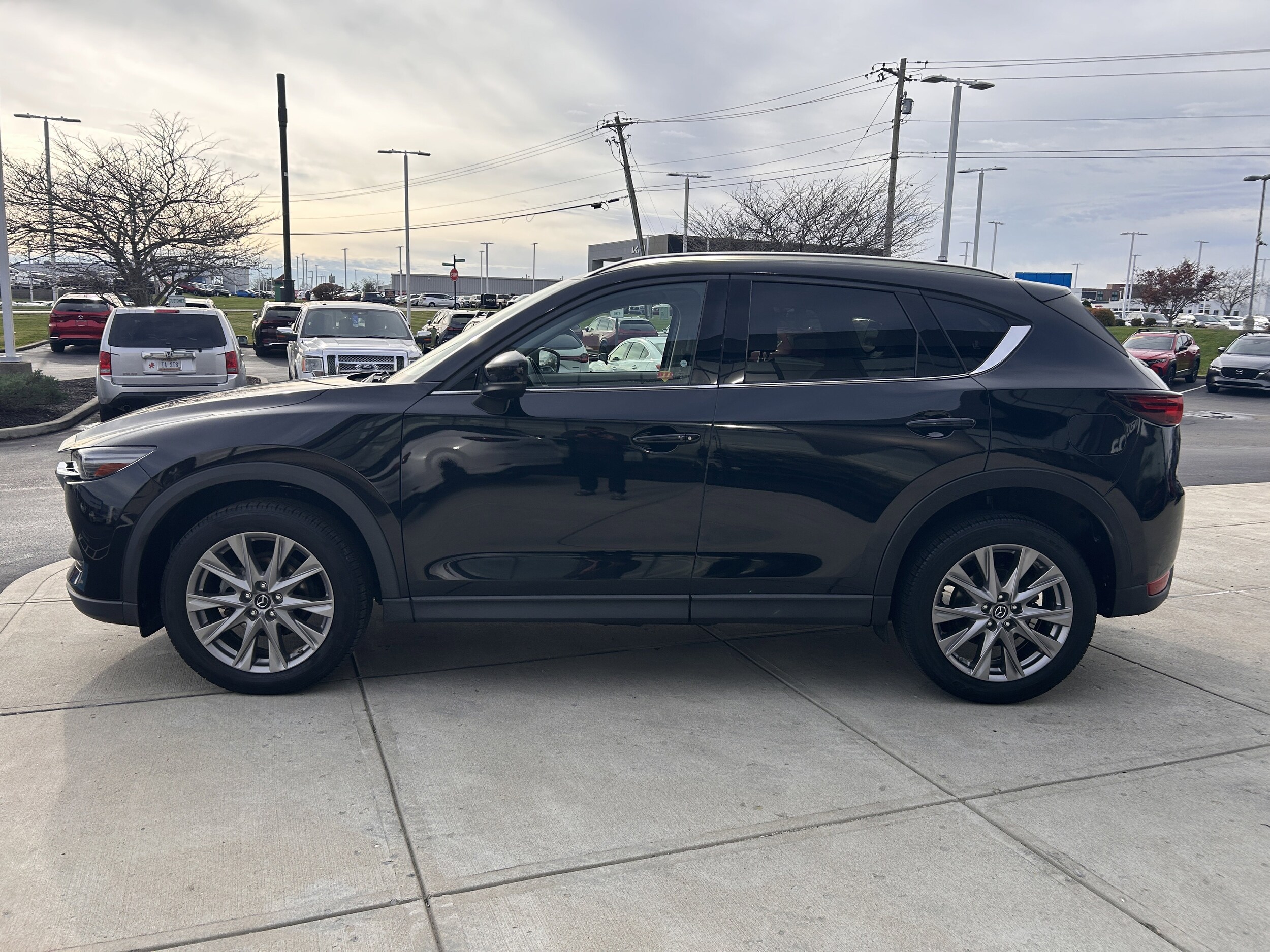 2019 Mazda CX-5 Grand Touring photo 4