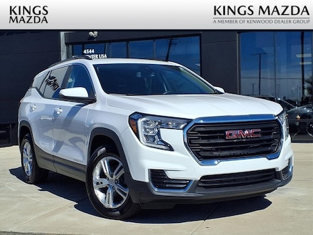 Featured Used 2022 GMC Terrain SLE SUV for sale in Cincinnati, OH