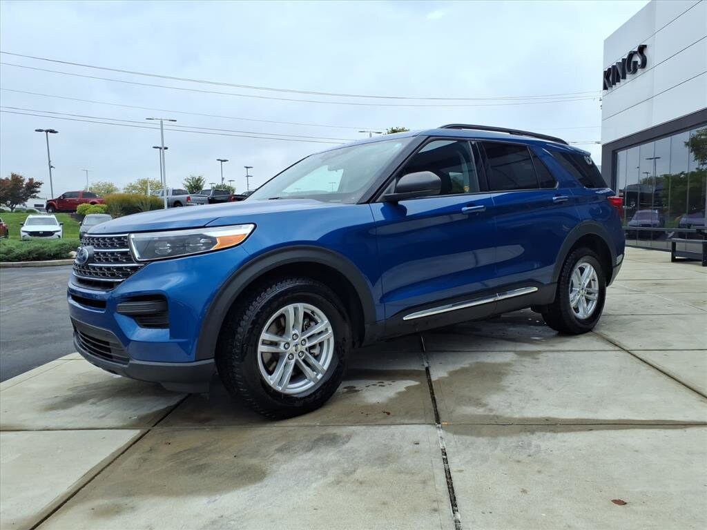 2022 Ford Explorer XLT photo 2