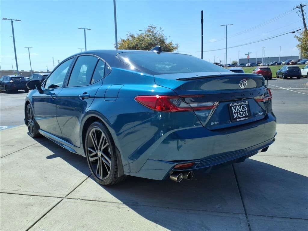 2025 Toyota Camry XSE photo 4