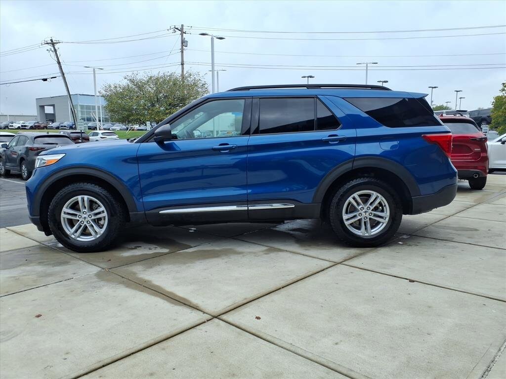 2022 Ford Explorer XLT photo 3