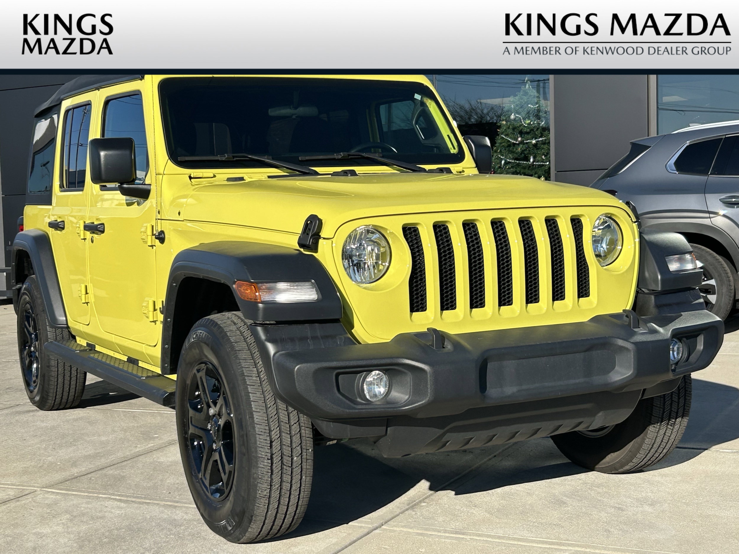 2023 Jeep Wrangler 4-Door Sport S's photo