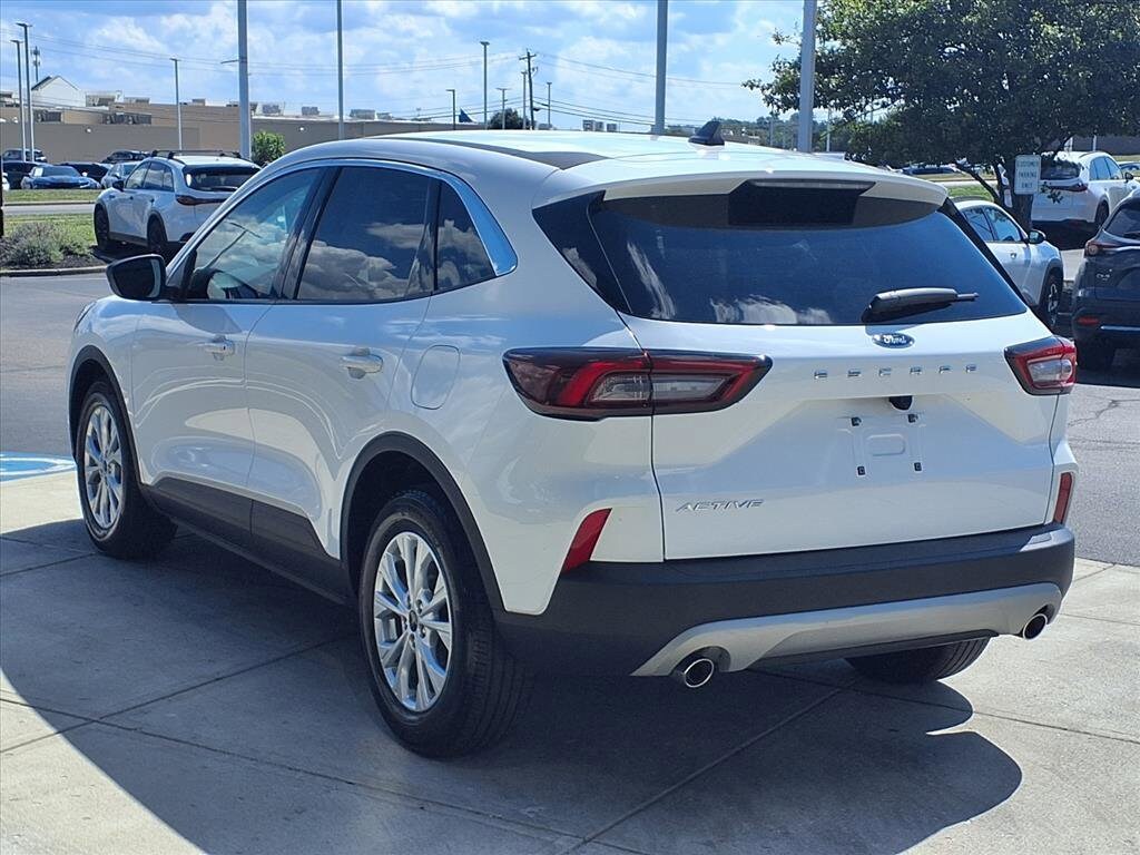 2023 Ford Escape Active photo 4