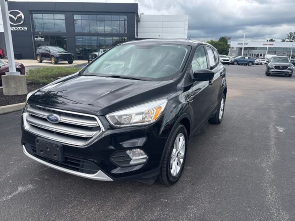 Used 2017 Ford Escape SE SUV