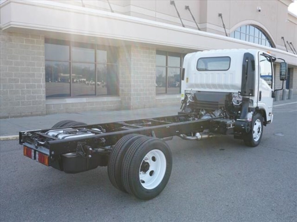 New 2025 Chevrolet 4500 HG LCF Gas 150" Wheelbase Truck Regular Cab