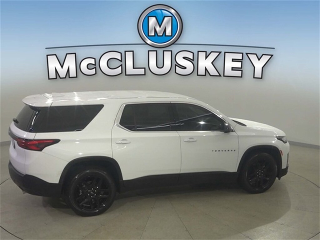 Used 2022 Chevrolet Traverse LS SUV