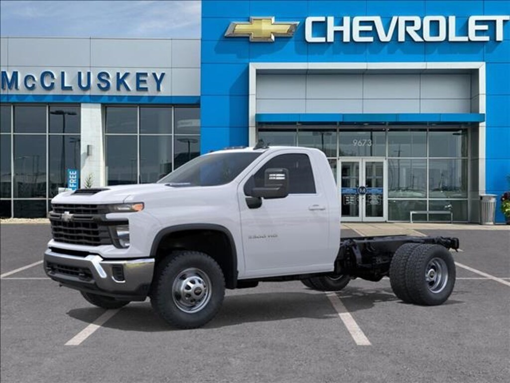 New 2025 Chevrolet Silverado 3500 HD Chassis Work Truck Truck Regular Cab