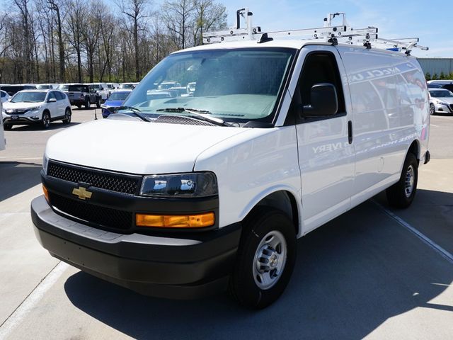 2024 Chevrolet Express Cargo Work Van's photo