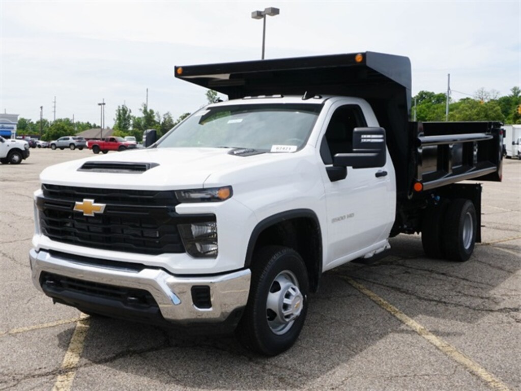 New 2025 Chevrolet Silverado 3500HD Chassis Work Truck Truck Regular Cab
