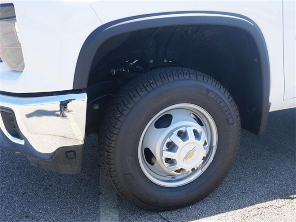 New 2025 Chevrolet Silverado 3500HD Chassis Work Truck Truck Regular Cab