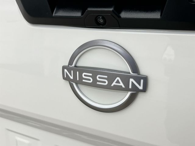 2024 Nissan Frontier SL - Photo 40