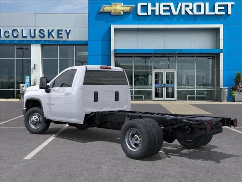 New 2025 Chevrolet Silverado 3500HD Chassis Work Truck Truck Regular Cab