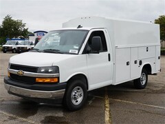 2025 Chevrolet Express Cutaway Work Van Truck