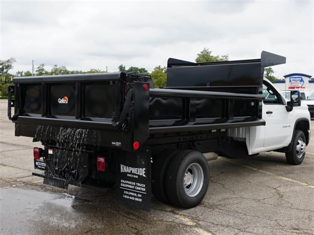 New 2025 Chevrolet Silverado 3500HD Chassis Work Truck Truck Regular Cab