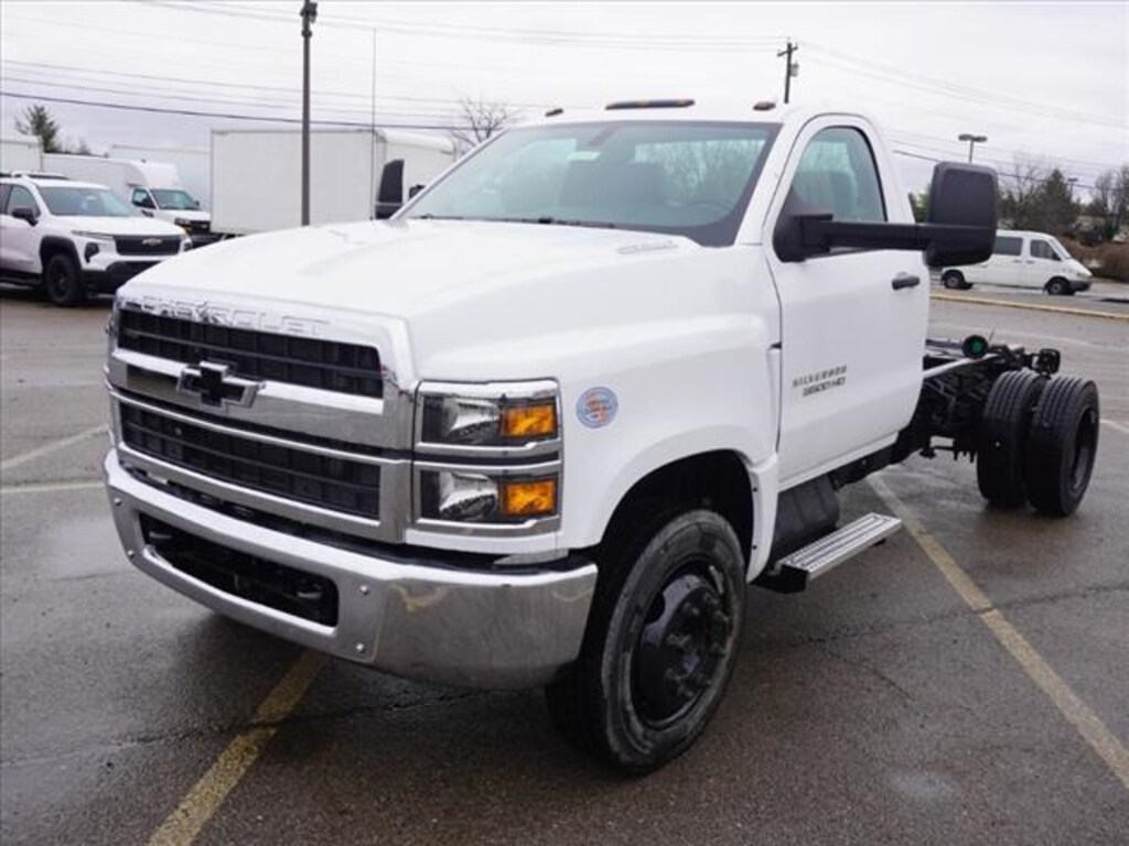 New 2024 Chevrolet Silverado 5500HD Truck Regular Cab