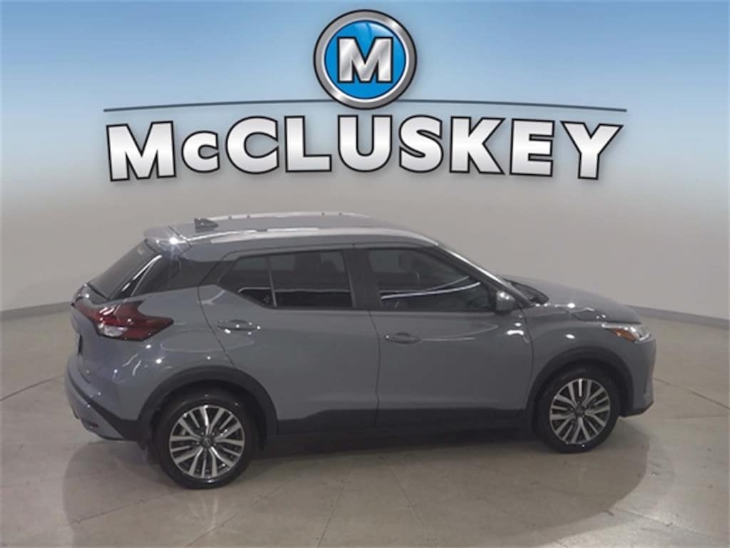 Used 2024 Nissan Kicks SV SUV