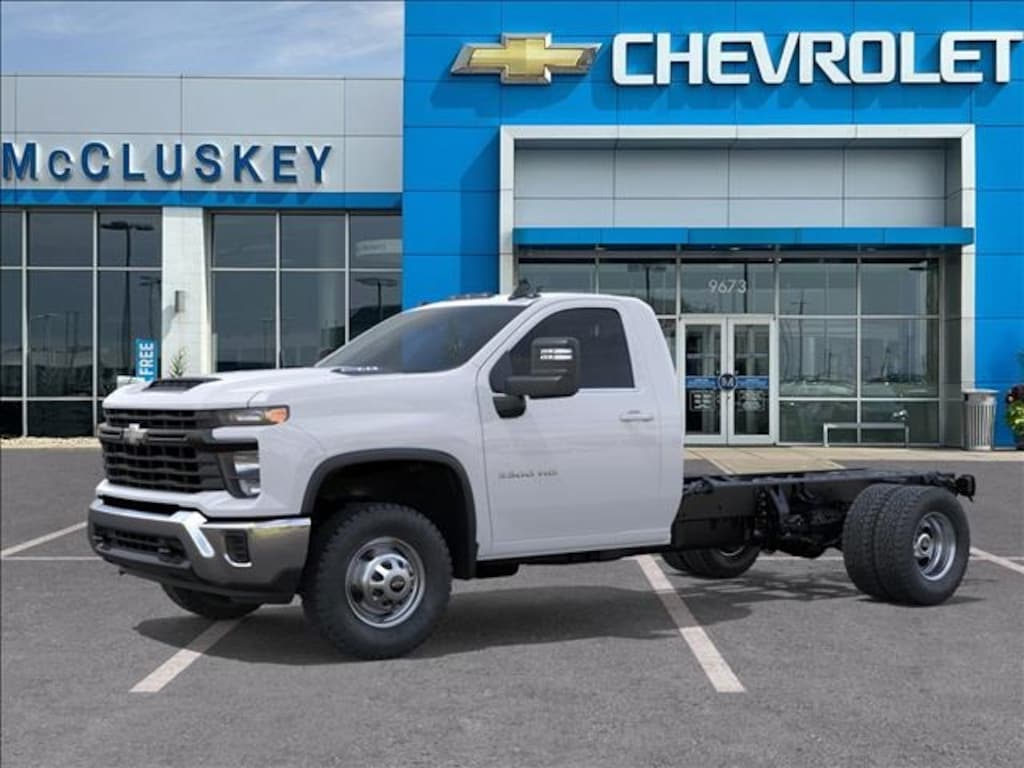 New 2025 Chevrolet Silverado 3500HD Chassis Work Truck Truck Regular Cab