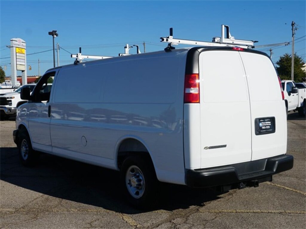 New 2025 Chevrolet Express Cargo 2500 Work Van Van Cargo Van