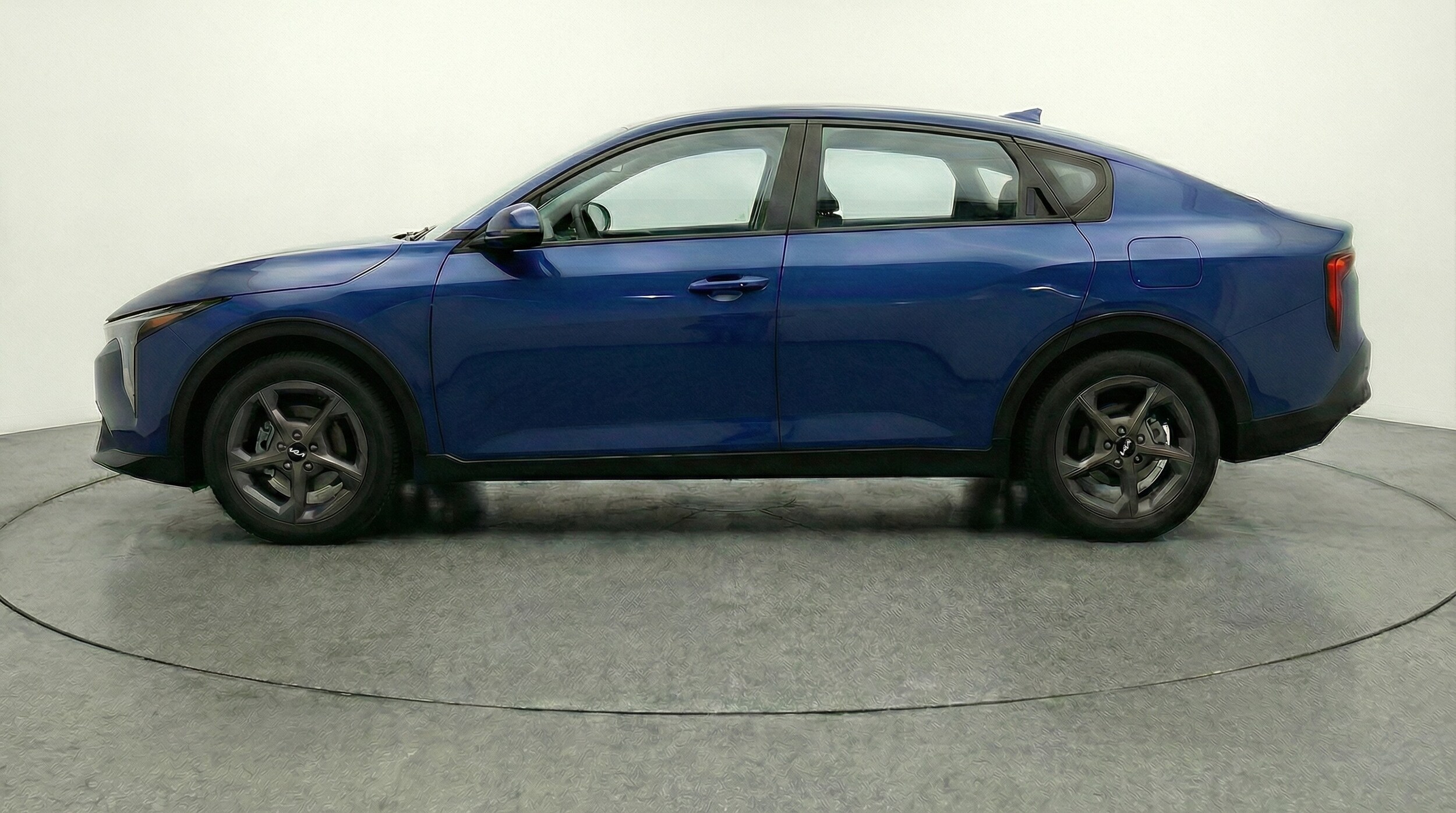 Thumbnail: 2025 Kia K4 - 4